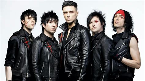 BLACK VEIL BRIDES .